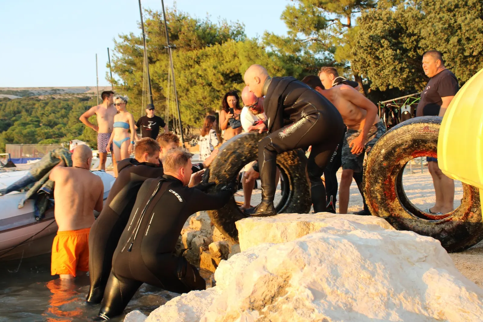 Eco Eco seabed cleanup around the island of Pag, photo 24